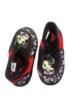 Disney Mickey Mouse Toddler Boys Water Shoes Size 9/10